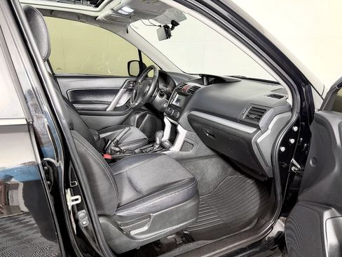 Used 2015 Subaru Forester 2.0XT Premium AWD/4WD image 44