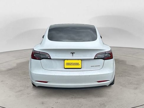 Used 2022 Tesla Model 3 Long Range AWD/4WD image 6