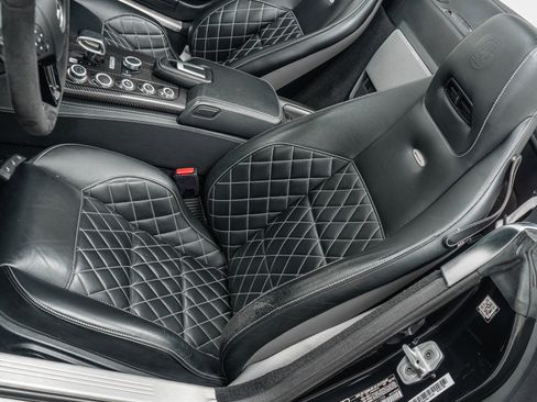 Used 2015 Mercedes-Benz SLS AMG GT Final Edition image 23
