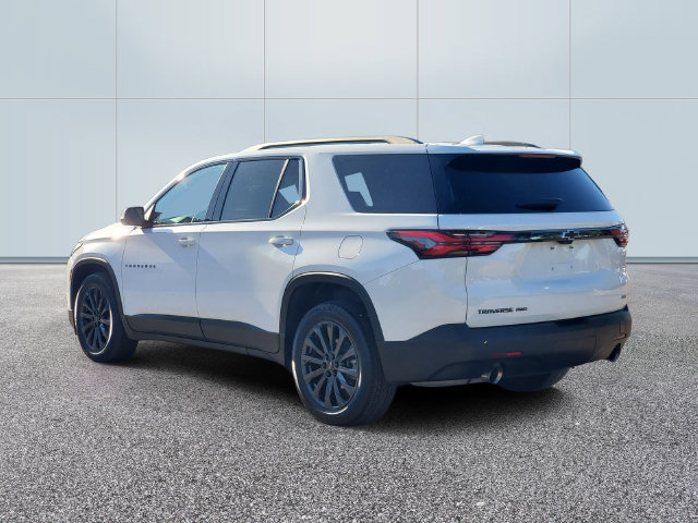 Used 2023 Chevrolet Traverse RS w/ LPO, Floor Liner Package AWD/4WD image 6