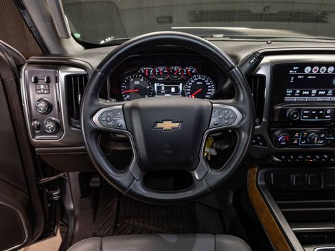 Used 2019 Chevrolet Silverado 2500 LTZ w/ Duramax Plus Package AWD/4WD image 19