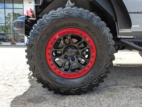 Used 2017 Jeep Wrangler Rubicon AWD/4WD image 48