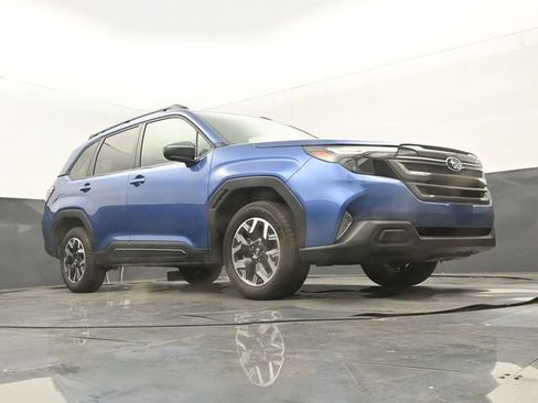 Used 2026 Subaru Forester Premium AWD/4WD image 9