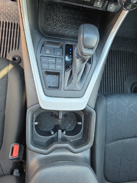 Used 2023 Toyota RAV4 XLE w/ Convenience Package AWD/4WD image 23