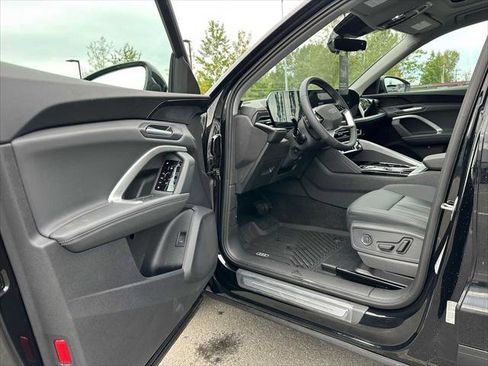 New 2025 Audi Q5 Premium image 19