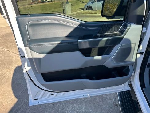 Used 2021 Ford F150 Limited image 10