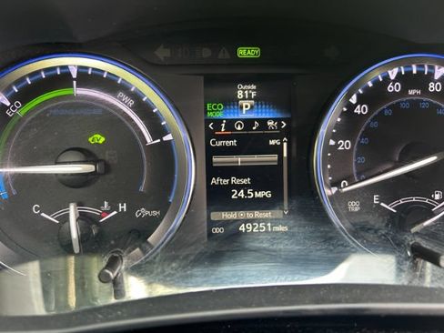 Used 2015 Toyota Highlander Limited Platinum AWD/4WD image 15
