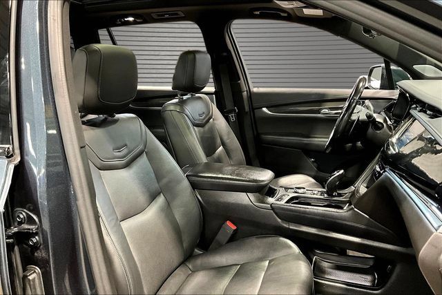 Used 2020 Cadillac XT6 Sport AWD/4WD image 28
