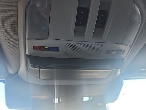 Used 2023 Subaru Ascent Touring image 17