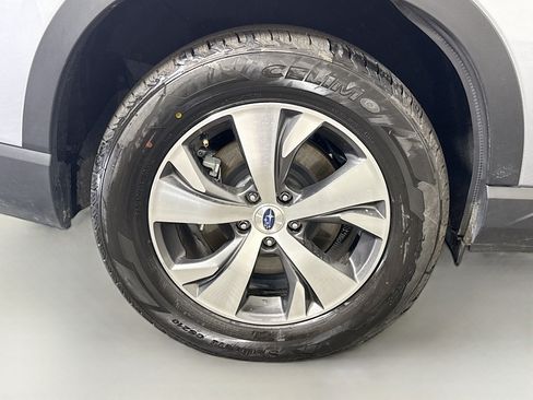 Used 2025 Subaru Ascent Premium AWD/4WD image 33