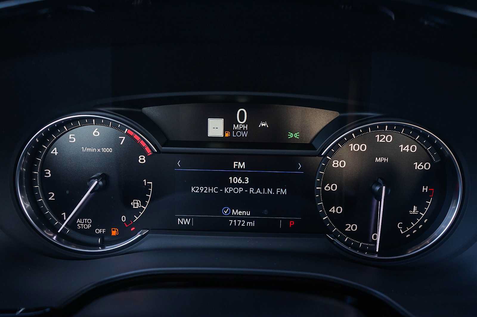 Used 2025 Cadillac XT6 Premium Luxury FWD image 22