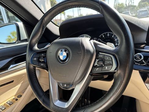 Used 2019 BMW 530i xDrive AWD/4WD image 55