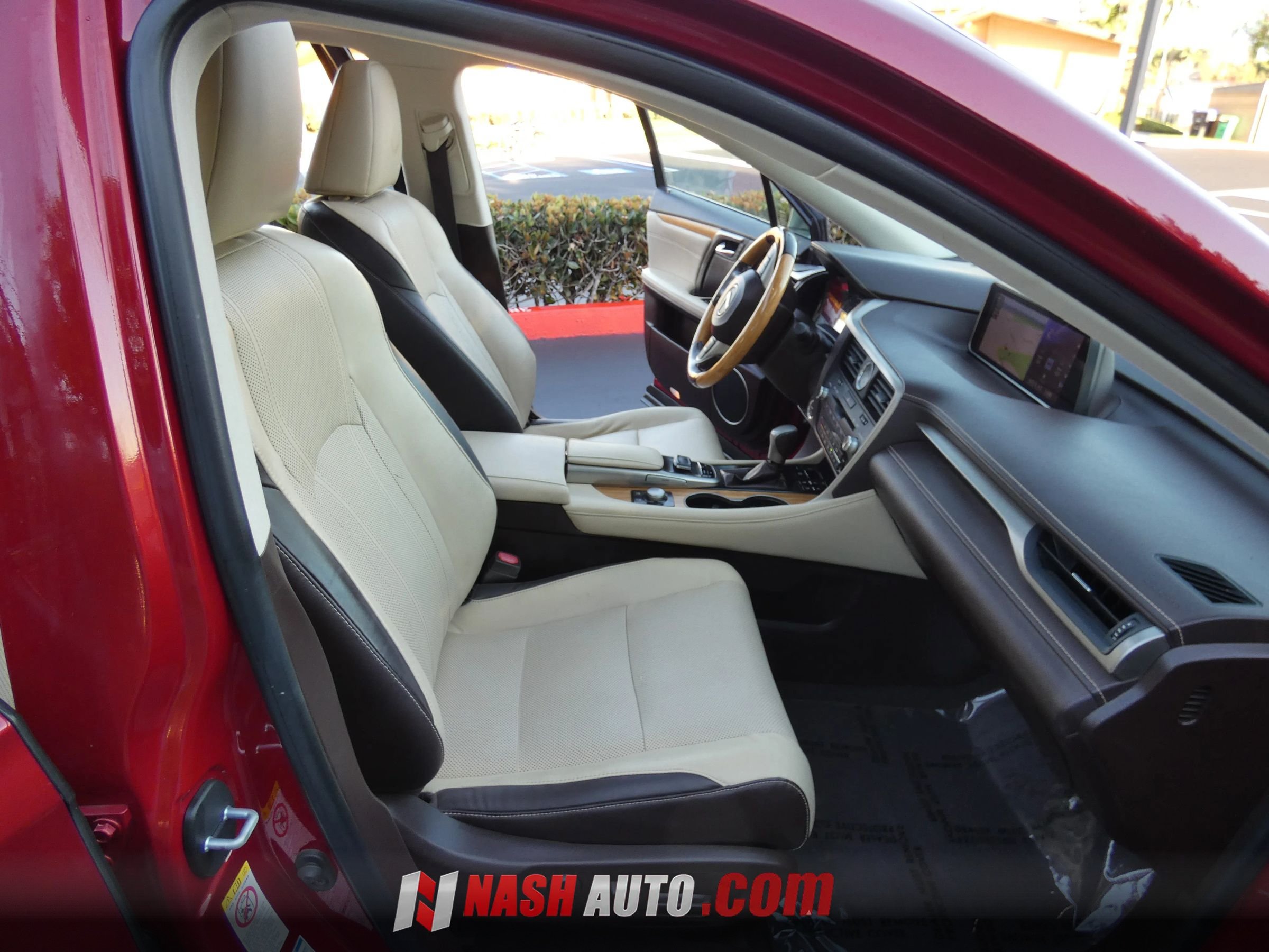 Used 2018 Lexus RX 450hL Premium w/ Premium Package AWD/4WD image 27