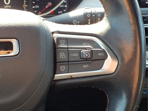 Used 2022 Jeep Compass Limited AWD/4WD image 15