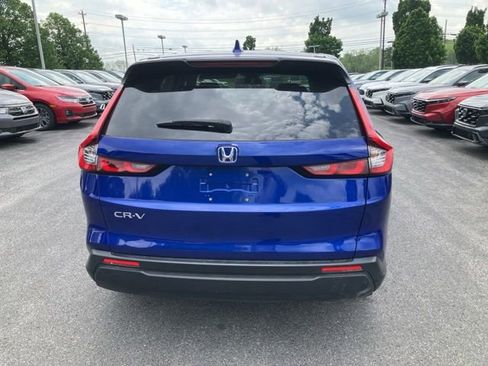 Certified 2025 Honda CR-V EX image 5