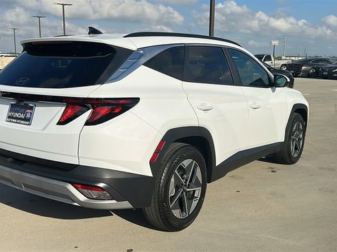 Used 2025 Hyundai Tucson SEL image 12