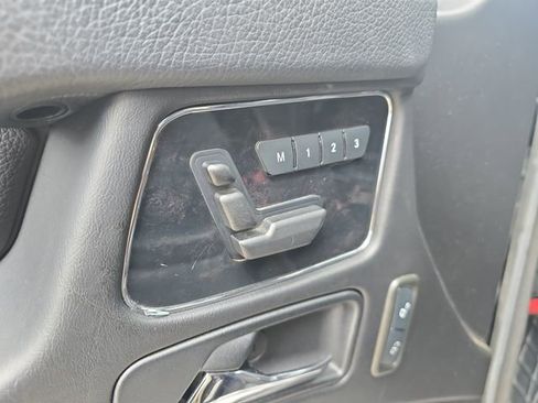 Used 2017 Mercedes-Benz G 550 image 19