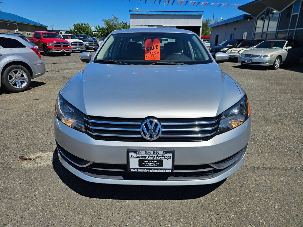 Used 2014 Volkswagen Passat 1.8T SE FWD image 2