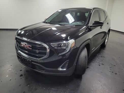 Used 2021 GMC Terrain SLE FWD image 4