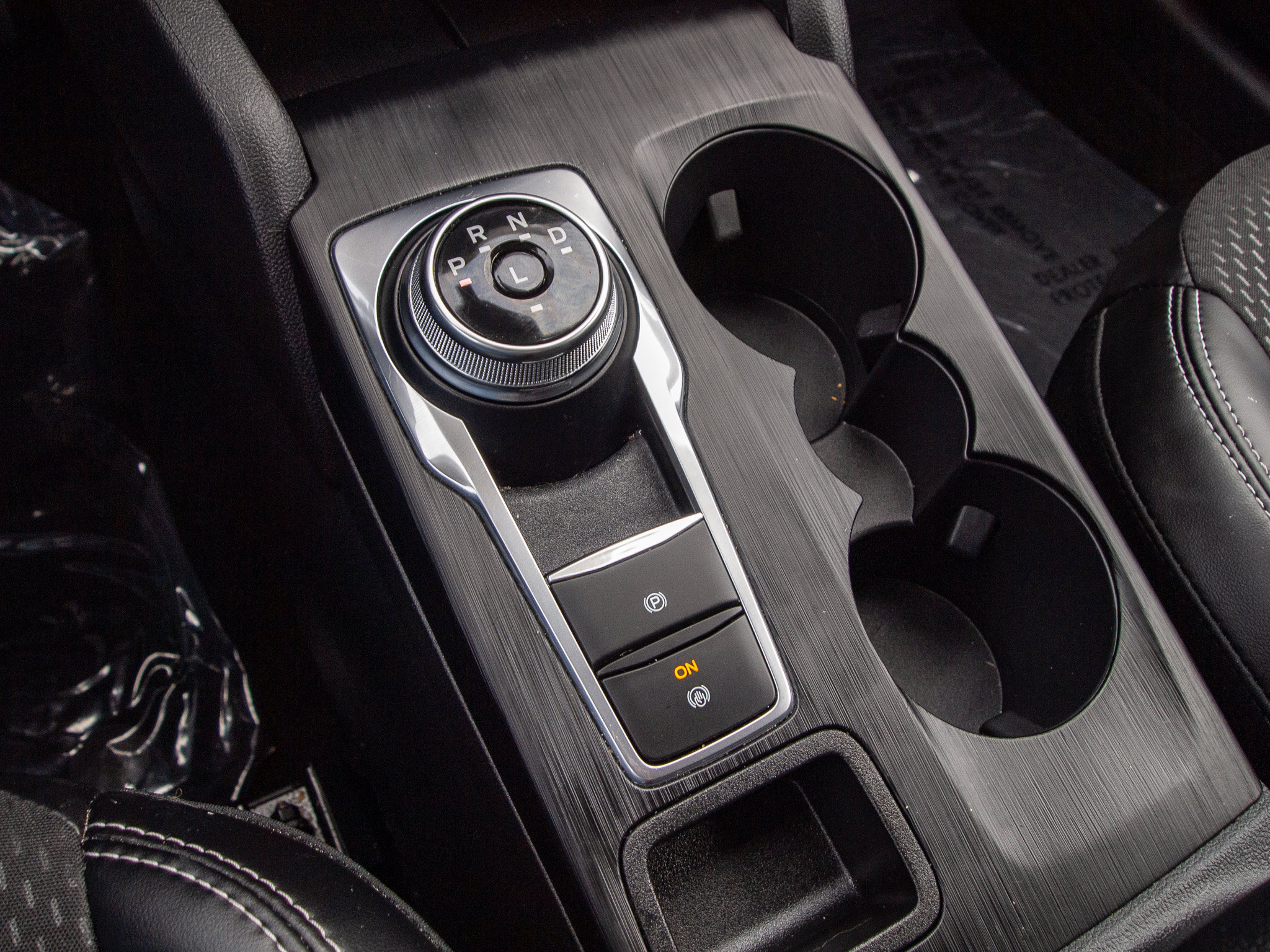 Used 2025 Ford Escape SE FWD image 19