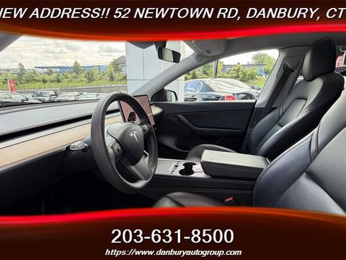 Used 2022 Tesla Model Y Long Range AWD/4WD image 15