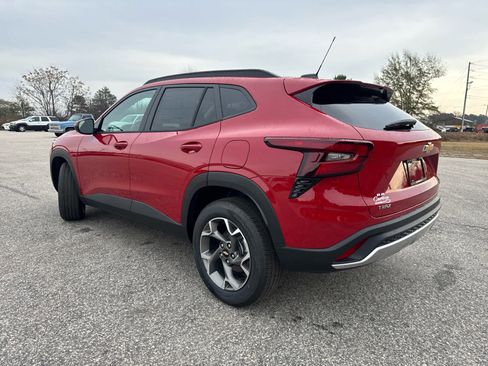 New 2026 Chevrolet Trax LT image 5