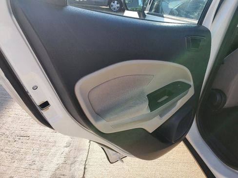 Used 2018 Ford EcoSport S FWD image 14