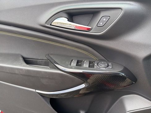 New 2026 Chevrolet Trax LT w/ LT Convenience Package image 22