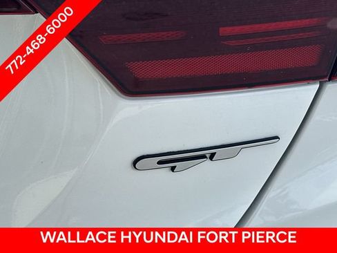 Used 2022 Kia Forte GT w/ GT Technology Package FWD image 9