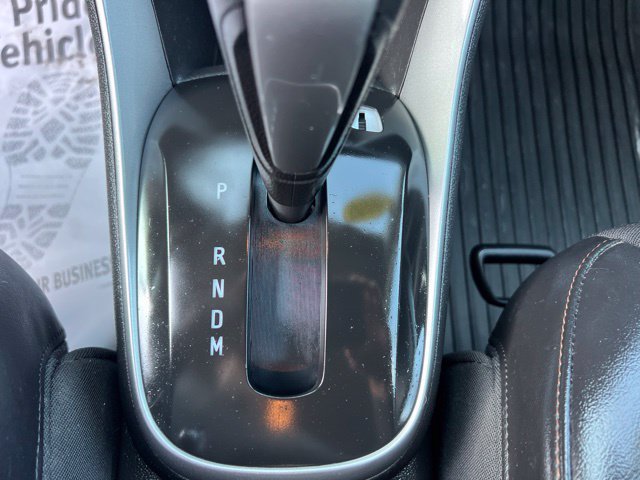 Used 2020 Chevrolet Trax LT w/ LT Convenience Package FWD image 28