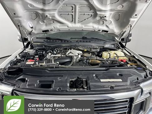 Certified 2020 Ford F450 Platinum w/ FX4 Off-Road Package image 31