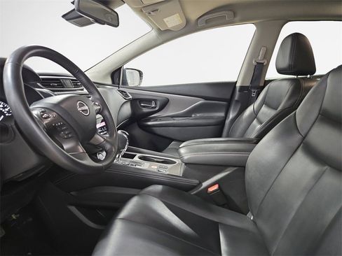 Used 2023 Nissan Murano SV image 12