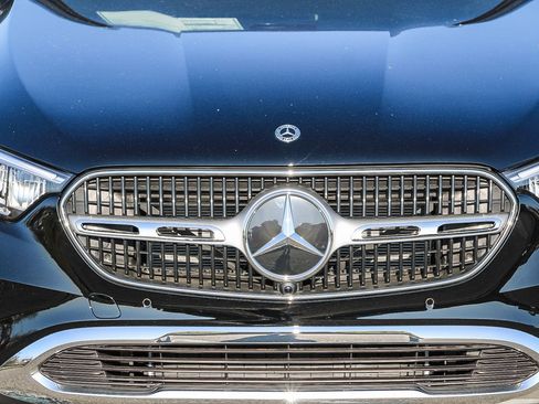 New 2026 Mercedes-Benz GLC 300 4MATIC image 7