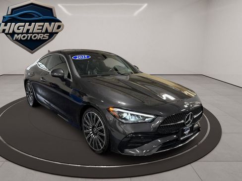 Used 2025 Mercedes-Benz CLE 300 4MATIC Coupe image 8