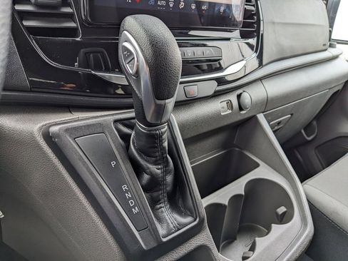 Used 2024 Ford Transit 350 XLT image 29