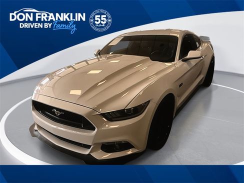 Used 2017 Ford Mustang GT image 1