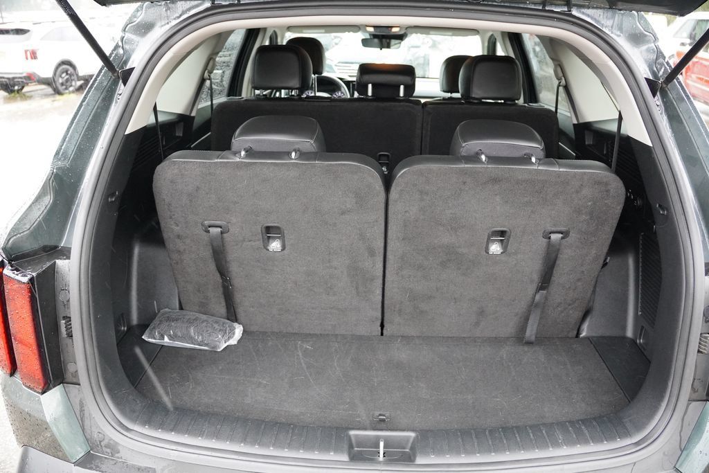 Certified 2022 Kia Sorento S AWD/4WD image 21