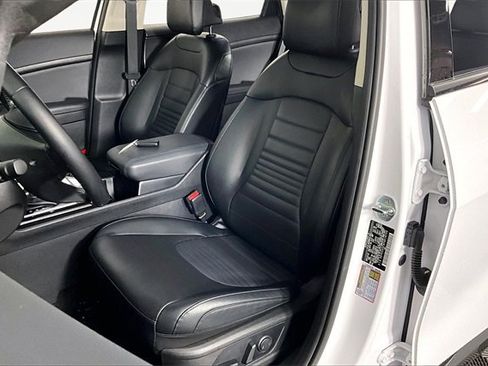Certified 2023 Kia Sportage SX image 21