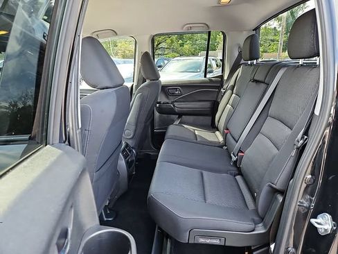 Used 2020 Honda Ridgeline Sport image 10