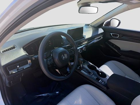 Certified 2022 Honda Civic LX image 9