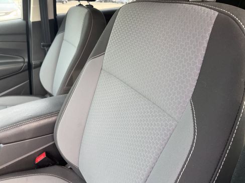 Used 2017 Ford Escape SE image 23