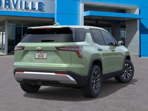 New 2026 Chevrolet Equinox LT image 4