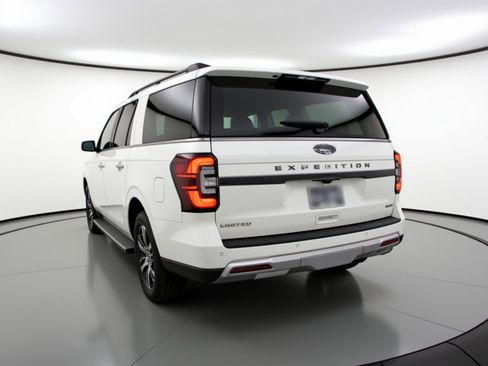 Used 2024 Ford Expedition Max Limited image 6