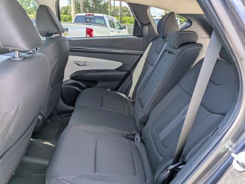 Certified 2023 Hyundai Tucson SEL AWD/4WD image 13