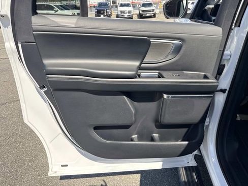 Certified 2025 Ford Expedition Max Platinum AWD/4WD image 20