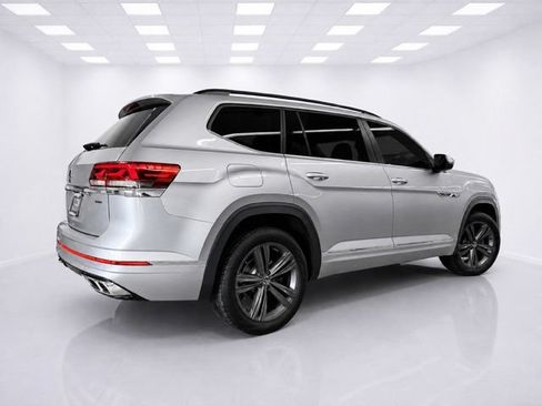 Used 2021 Volkswagen Atlas SE w/ Panoramic Sunroof Package AWD/4WD image 8