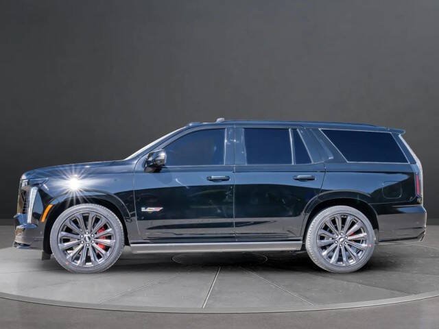 Used 2026 Cadillac Escalade V AWD/4WD image 3