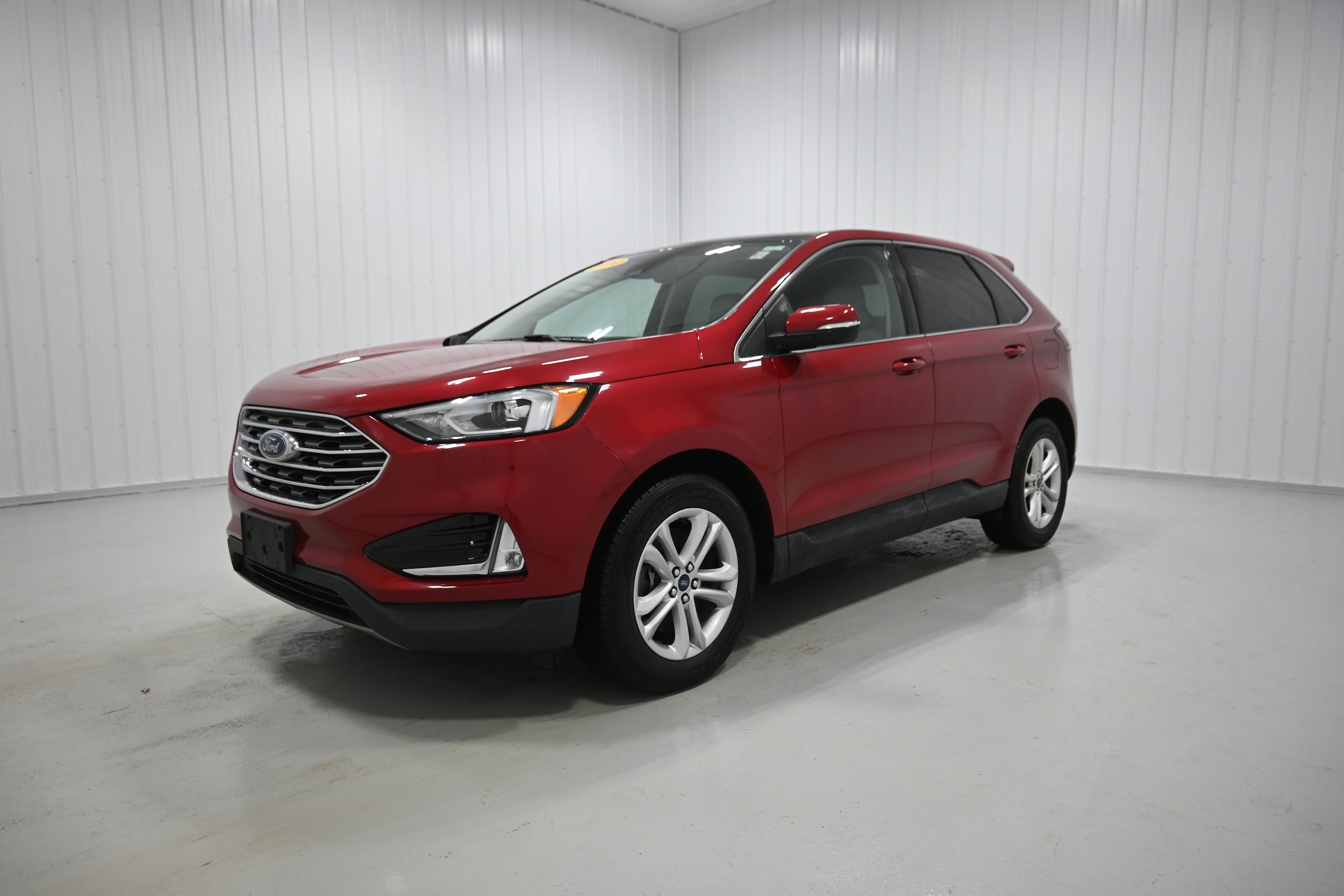 Used 2020 Ford Edge SEL w/ Cold Weather Package AWD/4WD image 25