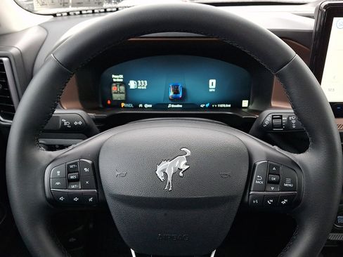 Certified 2025 Ford Bronco Sport Outer Banks w/ Outer Banks Tech Package+ image 23