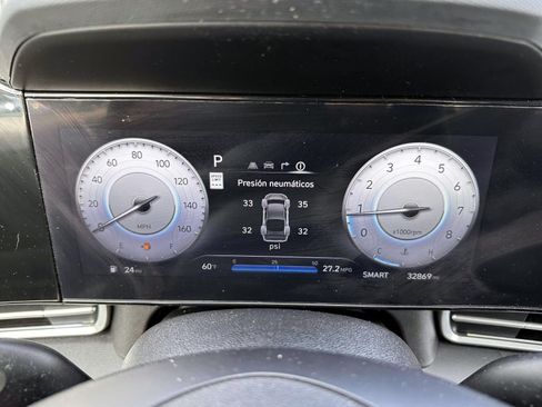 Used 2024 Hyundai Elantra SEL FWD image 18
